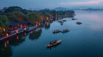 探寻广东小桂林:清远桃花湖治愈心灵之旅记