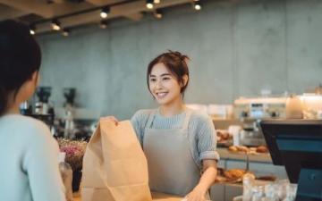 早餐城变迁与事在人为：一家店的成功秘诀及快递行业的启示