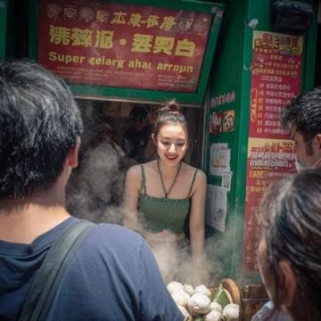 海南必尝美食指南：四大名菜、地道小吃与隐藏美味一站打尽