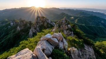 福建仙游探秘：凤山石谷解 徒步胜地与地质奇观 - 今日头条