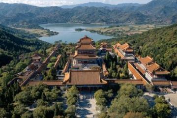 天涯小镇的风景和文化之旅