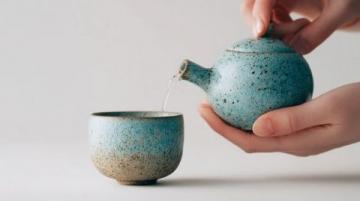 养壶之道：20条紫砂壶新手必知的生活智慧与品茗艺术