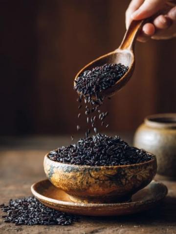 岩茶为什么要焙火?不同烘焙方式的影响解析