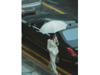 拥有深蓝S07后，上午参加朋友婚礼，开个婚车