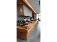 营口光辉码头开海盛况：新鲜海鲜吸引游客与商家纷至沓来