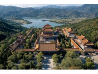 天涯小镇的风景和文化之旅