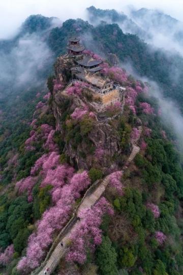 剑门关:五一假期的山水史诗与三国文化之旅
