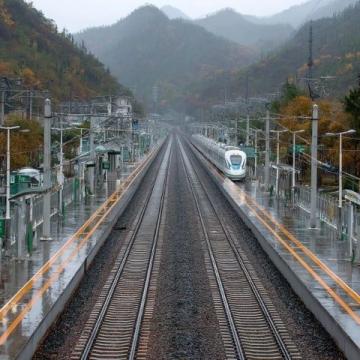 柳贺城际铁路即将开通，哪些地方“幸运”了？