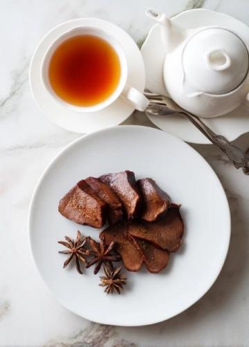 红烧肉:色香味俱佳的经典美味,承载情感与回忆