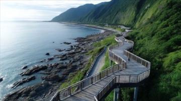 广东省阳江市的滨海旅游线路，都集中建好、宽阔、美观地分布在三处地方！