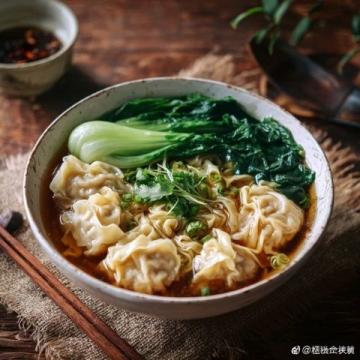 赵县城区新发现:柏林大街特色早餐店,北舞渡胡辣汤与梨区传统美食的完美碰撞