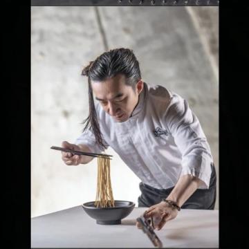 56岁烹饪大师陈杰因病去世，生前热爱健身享譽業界多年