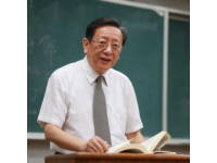 揭秘韦东奕走红背后：别让质疑声掩盖学术价值与影响力