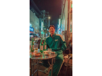 街头偶遇宝藏小馆牛肉锅配小酒太绝啦，推荐首尔必吃小镇！
