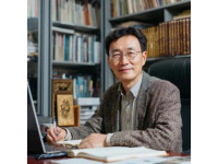 海淀区博士爸爸分享孩子看纪录片后的变化，知识暴增、眼界开阔、视野扩大。