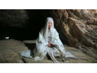 陈龙居士考察鹤山横江后山风水：探讨钟氏家族墓穴选址问题