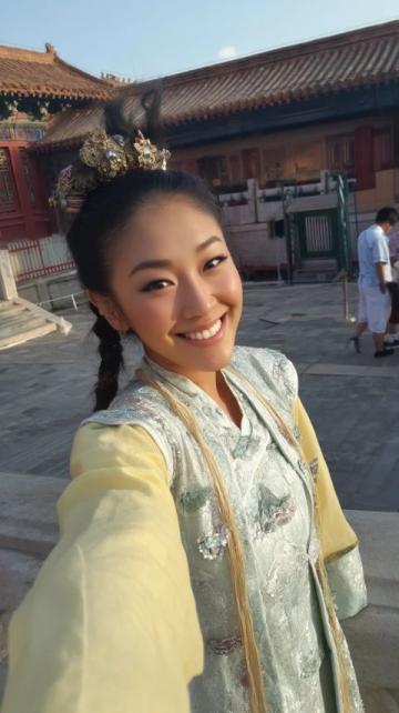 女儿一个很要好的湖北恩施的大学同学小辣去年就邀请我们一家暑假去湖北游玩