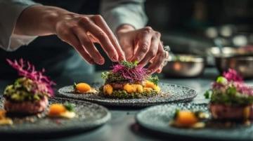10分钟速成米其林级佳肴:家常食材变厨神秘籍