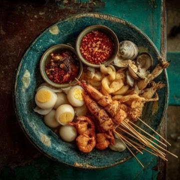 生活中的美食:家常小菜与街头小吃带来的幸福感