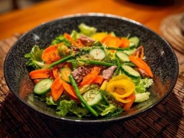 马拉盏酱煸翡翠丝瓜(马拉盏酱美食)