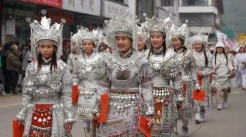 上街的非遗大巡游——北白象元素纷呈, 多图现场直击!