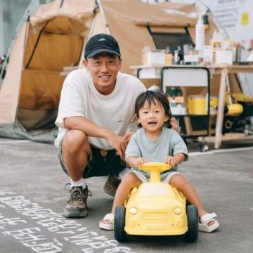 儿子带着老爸去玩儿了!去购物公园看了网红打卡地点