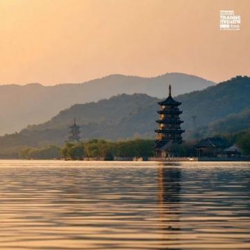 武汉旅游攻略:黄鹤楼、东湖风景区必游景点推荐及美食指南