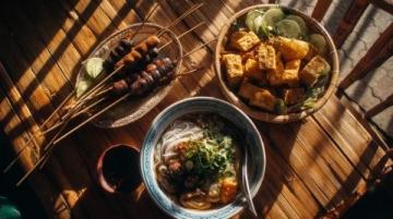 印尼特色美食挑战:烤眼镜蛇肉配蛇血酒,你敢尝鲜吗?