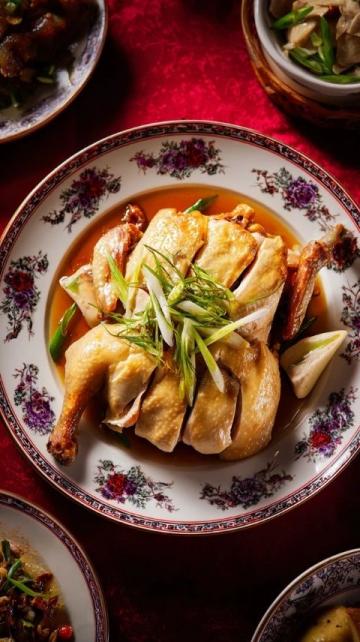 红楼梦美食复刻师：32年还原56道经典菜肴吸引百万网友关注