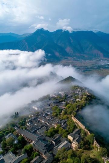 大理三日自驾游攻略:古城、洱海与苍山美景尽享