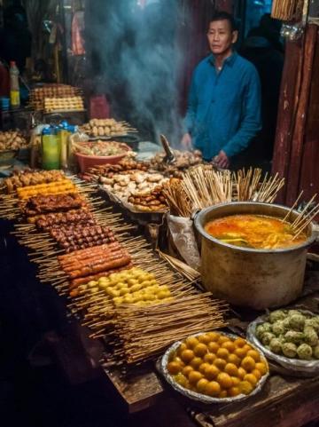 七台河城市风光、美食和特色小吃。