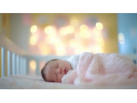 婴幼儿睡眠安全全攻略：床垫选择、睡姿调整与环境打造(必看！)