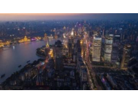 重庆，这个位于中国西南部的山城，以其独特的地理风貌、丰富的巴蜀文化、诱人的美食、