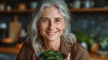 中老年人冬季保暖妙招与饮食调养指南