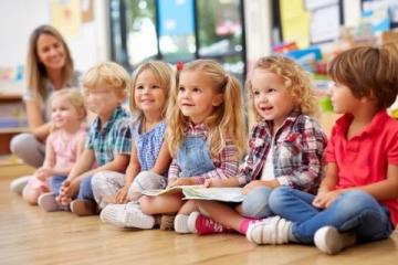 幼儿园开学防疫知识小常识(幼儿园开学第一课先学防疫卫生保健知识)