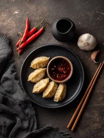 胶州海鲜美食推荐:探寻咱家锅贴店的地道风味