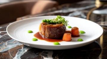西红柿焖牛肉