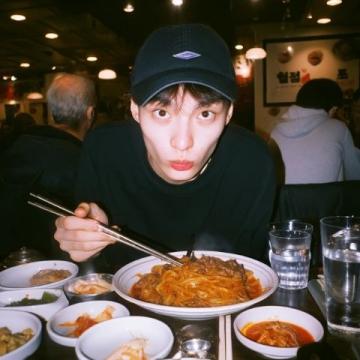 舌尖上的乡愁湖南米粉、臭豆腐、剁椒鱼头...你最爱哪一味?