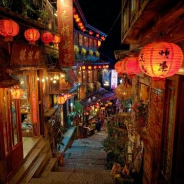 重庆旅游攻略:经济实惠的行程规划、美食推荐与住宿指南