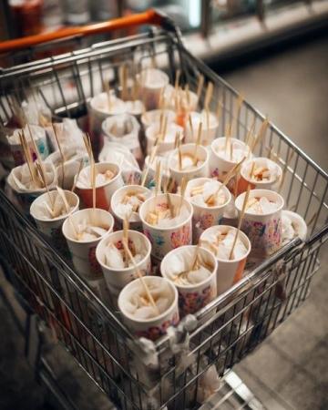 除了美食还能卖啥(能卖的美食)