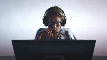 揭秘抖音爆款视频的秘密:普通人可学的流量密码与实战指南