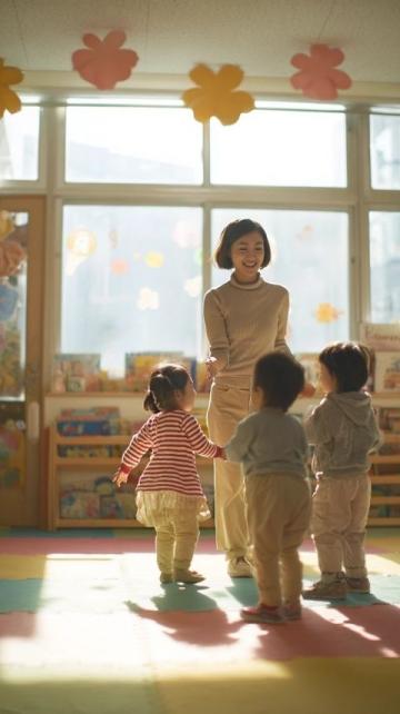 幼儿园中班安全教育教案:玩安全游戏