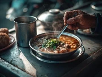 藏区风味美食之旅:传统饮食文化特色与新鲜创意料理