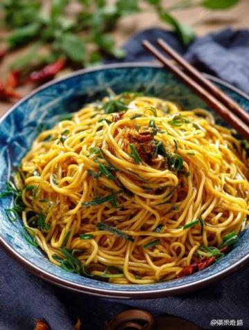 荆州之旅探秘“余记酸辣面”,美味不负盛名