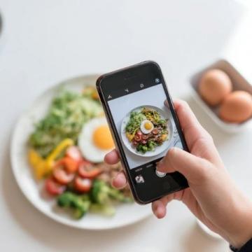 如何拍摄出色、别致的美食照片?