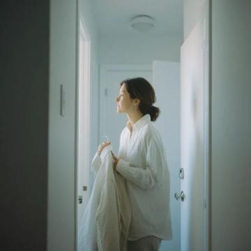 30岁独自生活的状态是失败吗:宁静自得还是孤独迷茫?