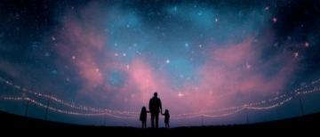 凤凰湖畔夜幕璀璨:露营节星空下的狂欢盛宴