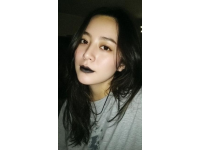 小龙虾上演逃脱大戏！女子网购小龙虾开箱后全跑了