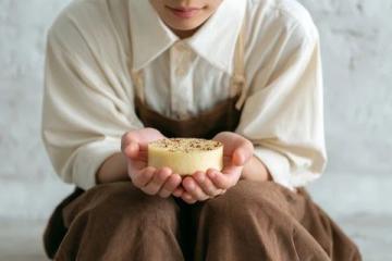 如何在家轻松制作美味蛋挞?成本低味道佳!