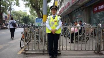 洛阳暖心司机:紧急时刻伸出援手,救助受伤游客